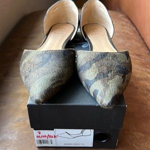 Banana Republic Aiden Dressy Flat